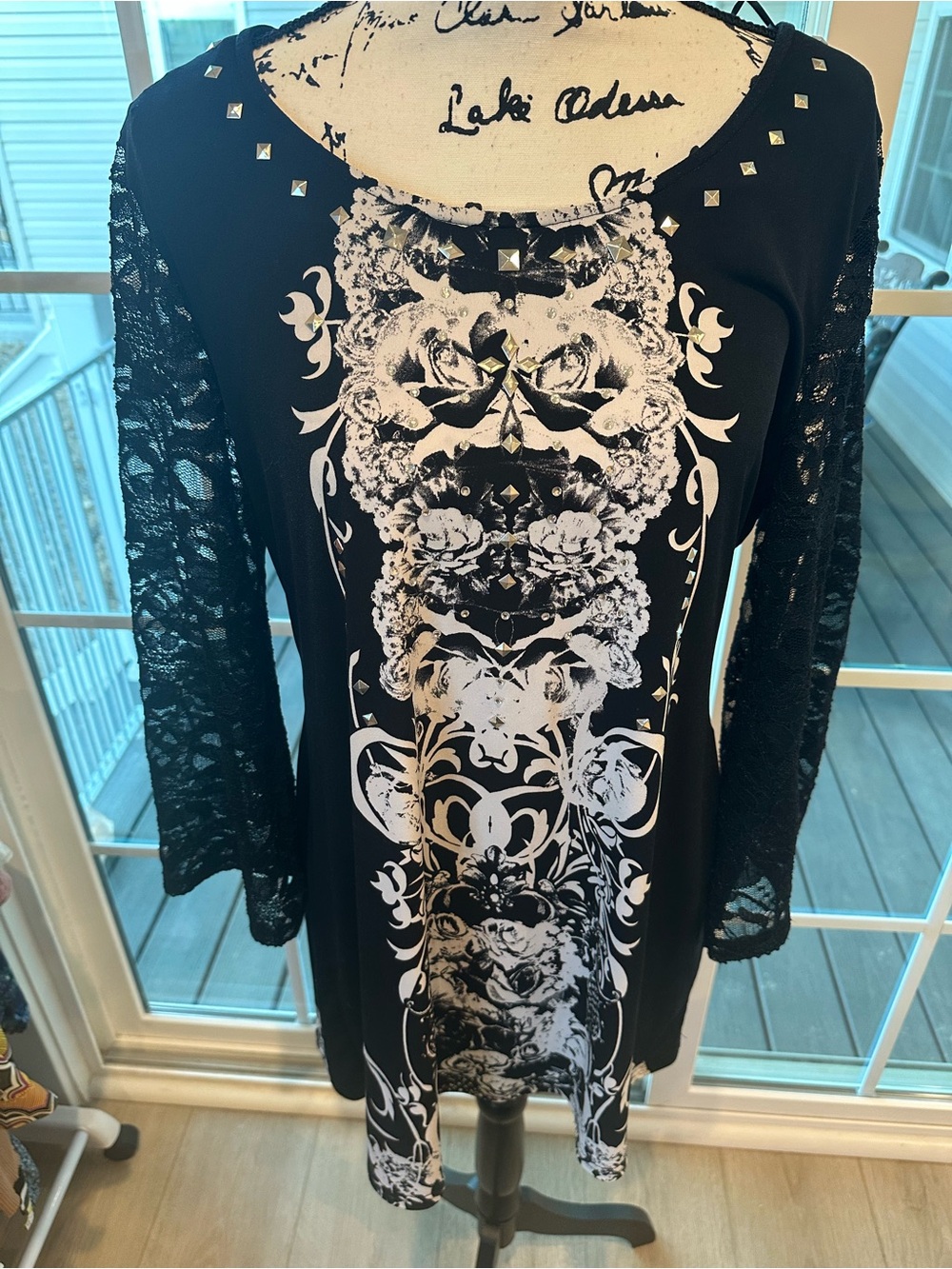 Style & Co. Black and White Lace-Sleeve Floral Baroque Dress